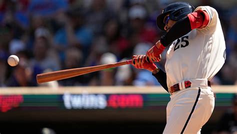 Twins bring Byron Buxton back from injured list after hit by pitch that bruised rib